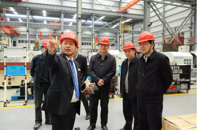 高端拉床,专用机床,内拉床,外拉床,数控机床,自动化生产线,工业机器人,拉床,拉刀,自动化