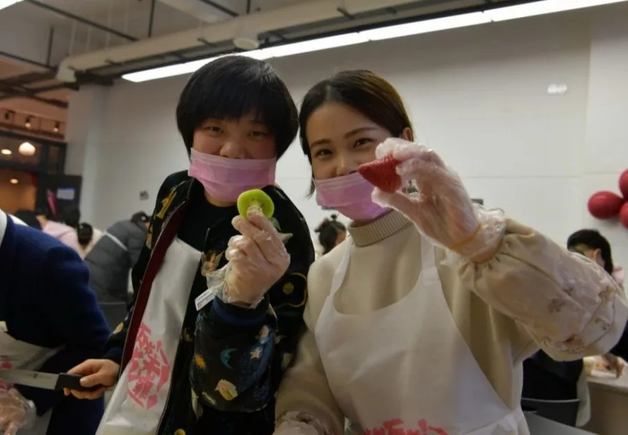 高端拉床,专用机床,内拉床,外拉床,数控机床,自动化生产线,工业机器人,拉床,拉刀,自动化