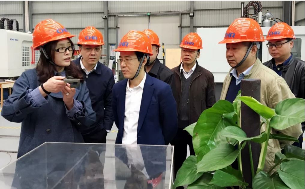 高端拉床,专用机床,内拉床,外拉床,数控机床,自动化生产线,工业机器人,拉床,拉刀,自动化