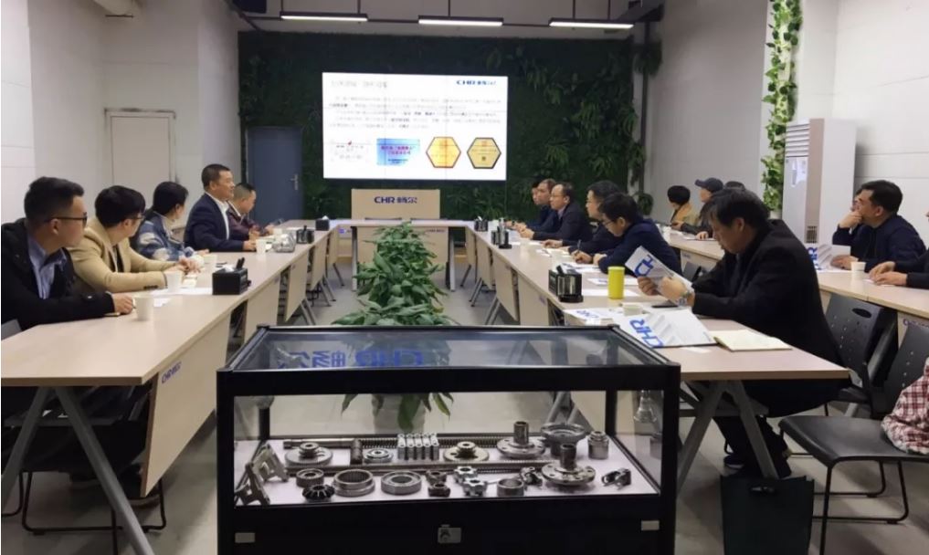 高端拉床,专用机床,内拉床,外拉床,数控机床,自动化生产线,工业机器人,拉床,拉刀,自动化