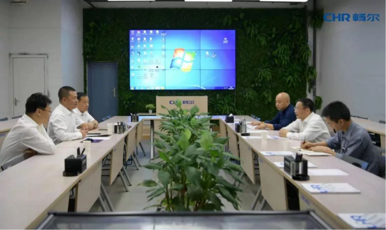 高端拉床,专用机床,内拉床,外拉床,数控机床,自动化生产线,工业机器人,拉床,拉刀,自动化