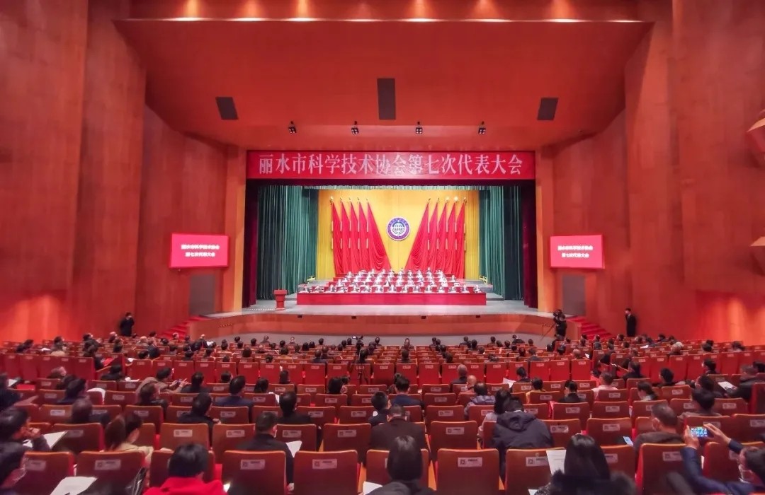 拉床,拉刀,自动化,高端拉床,专用机床,内拉床,外拉床,数控机床,自动化生产线,工业机器人