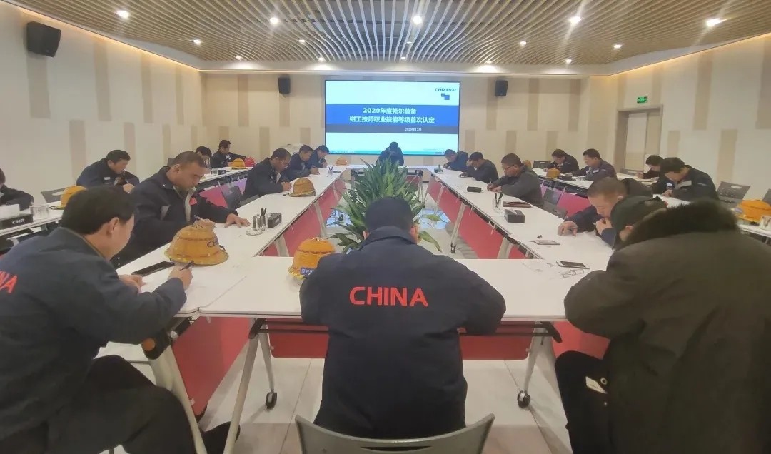 拉床,拉刀,自动化,高端拉床,专用机床,内拉床,外拉床,数控机床,自动化生产线,工业机器人