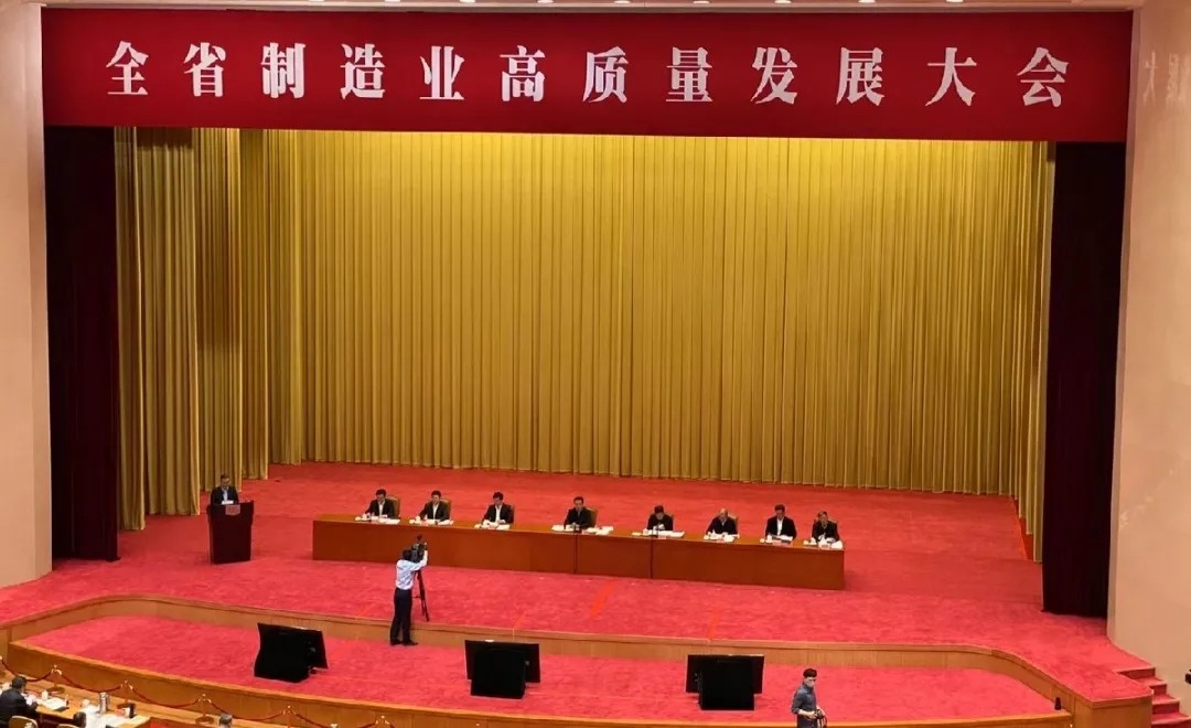 拉床,拉刀,自动化,高端拉床,专用机床,内拉床,外拉床,数控机床,自动化生产线,工业机器人