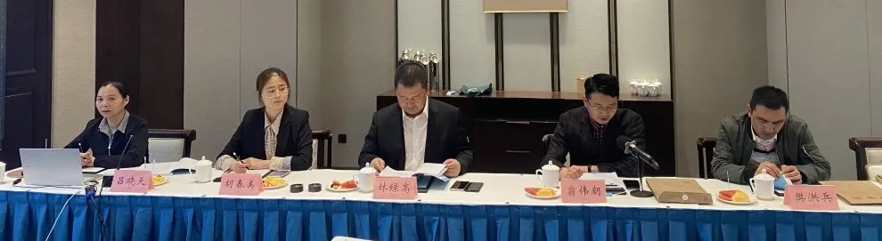 拉床,拉刀,自动化,高端拉床,专用机床,内拉床,外拉床,数控机床,自动化生产线,工业机器人