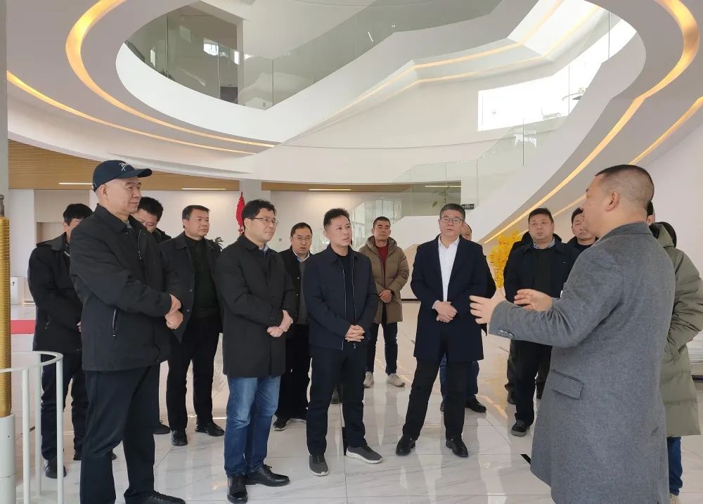 拉床,拉刀,自动化,高端拉床,专用机床,内拉床,外拉床,数控机床,自动化生产线,工业机器人