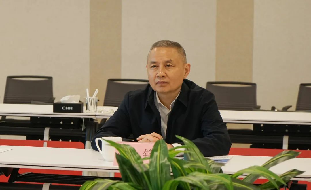 拉床,拉刀,自动化,高端拉床,专用机床,内拉床,外拉床,数控机床,自动化生产线,工业机器人