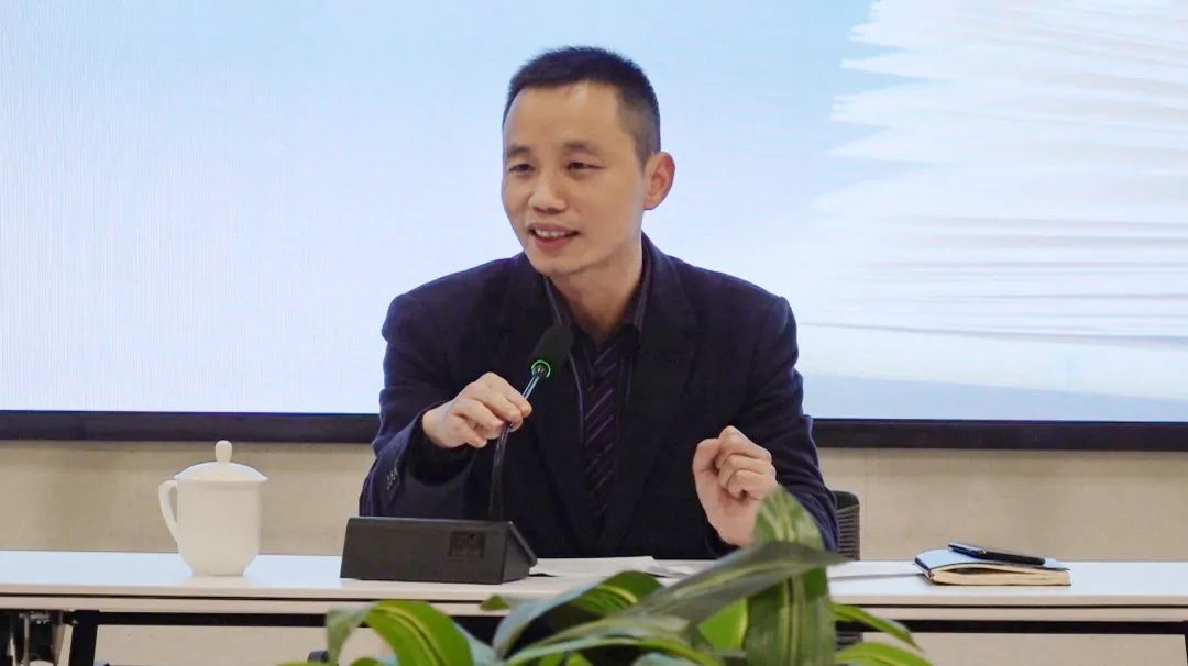 拉床,拉刀,自动化,高端拉床,专用机床,内拉床,外拉床,数控机床,自动化生产线,工业机器人