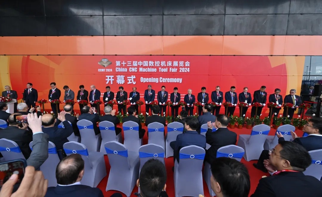 拉床,拉刀,自动化,高端拉床,专用机床,内拉床,外拉床,数控机床,自动化生产线,工业机器人