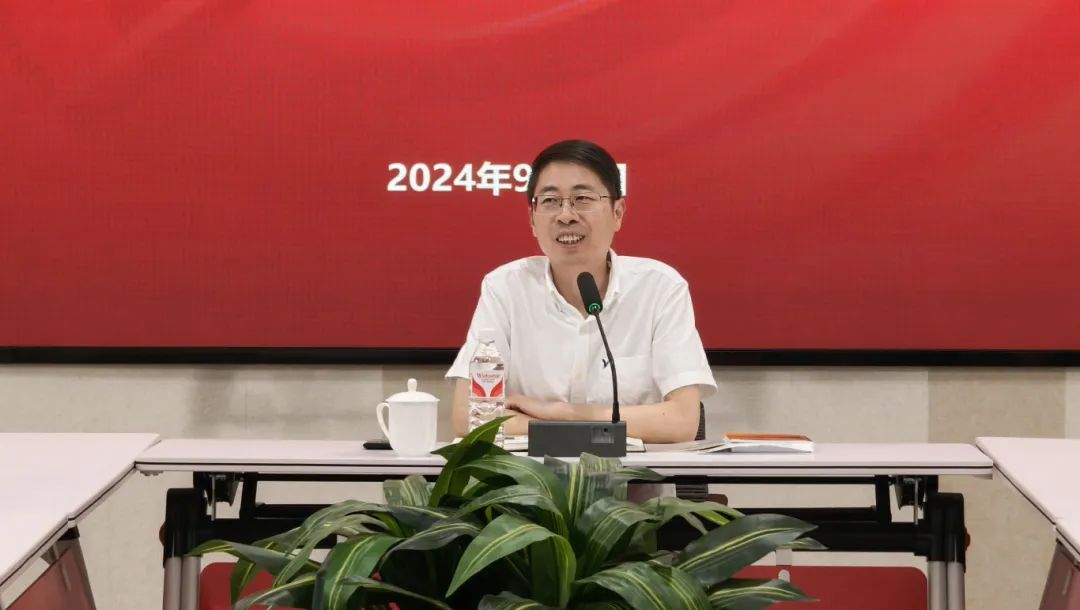 拉床,拉刀,自动化,高端拉床,专用机床,内拉床,外拉床,数控机床,自动化生产线,工业机器人