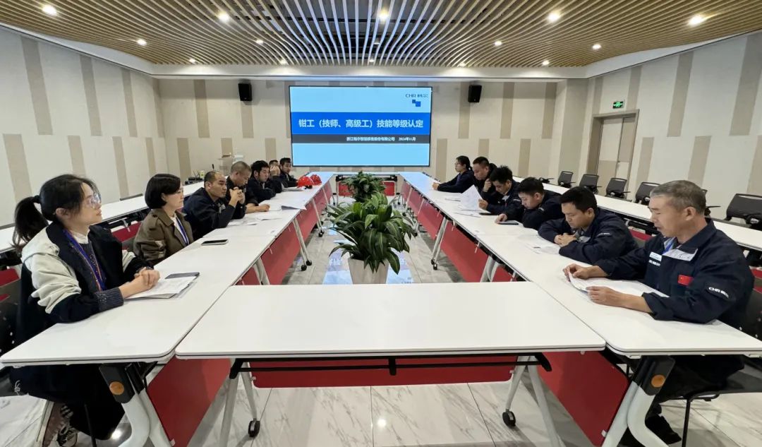 拉床,拉刀,自动化,高端拉床,专用机床,内拉床,外拉床,数控机床,自动化生产线,工业机器人