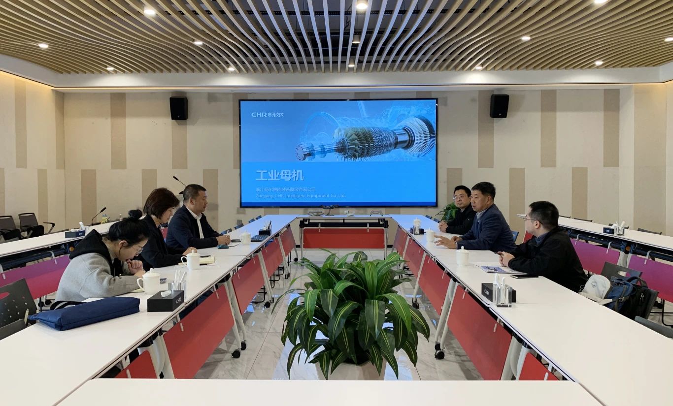 拉床,拉刀,自动化,高端拉床,专用机床,内拉床,外拉床,数控机床,自动化生产线,工业机器人